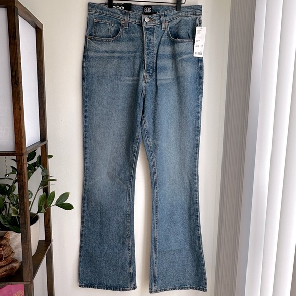 NWT BDG Super High-Rise Flare Jeans - Picture 1 of 5